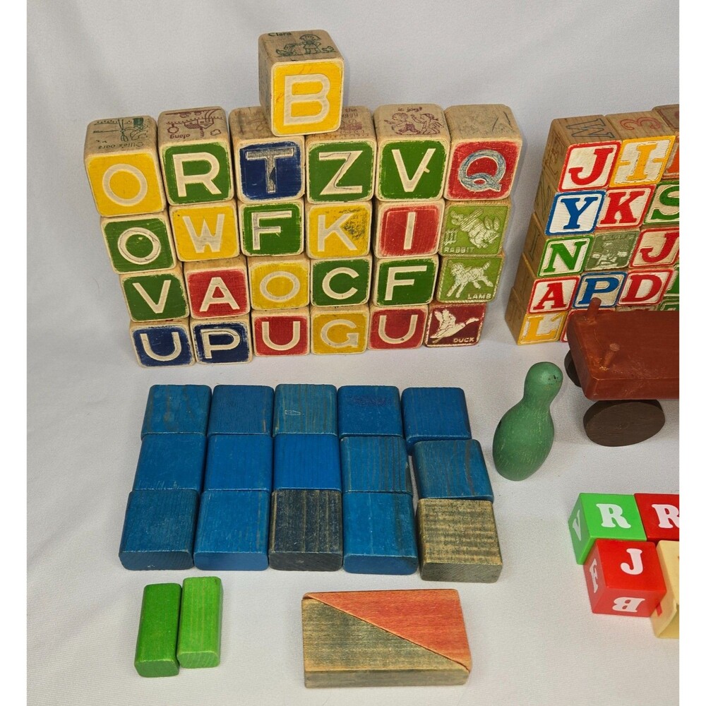 Vintage Letter Character Wood Block Truck Car Lot 110 Blocks 2 Cars Raggedy Ann - Picture 3 of 16